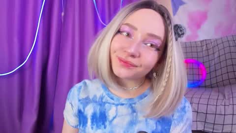 LexxxY online show from 09-18-25, 06:26