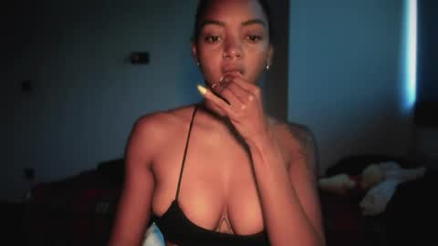 LEXY - Independent account online show from 04-18-26, 12:42