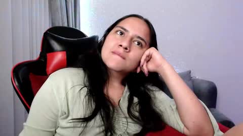 Lexy Davis online show from 12-19-24, 11:25