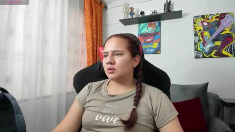 Lexy Davis online show from 10-26-25, 09:10