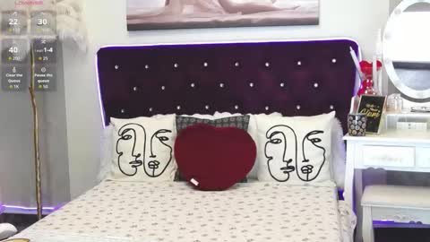 Snapshot of lexylee17 chatting on 11-04-25, 05:17 Lexy online show from 11-04-25, 05:17