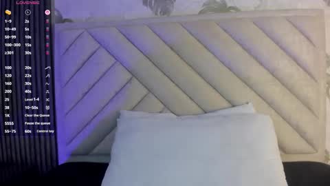 Snapshot of lexysweet_1 chatting on 11-27-25, 04:14 lexy online show from 11-27-25, 04:14