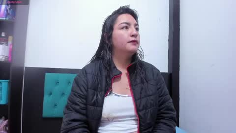 lexyy24_ online show from 04-21-26, 10:32