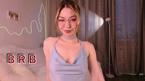 Lily online show from 07-30-26, 04:11