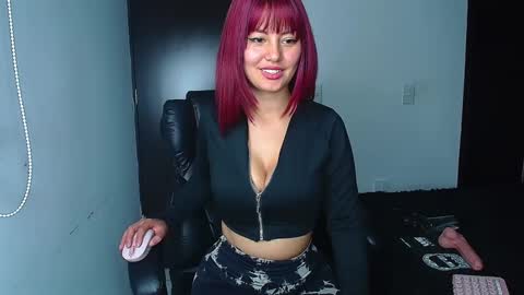 Leydy  online show from 09-12-25, 12:33