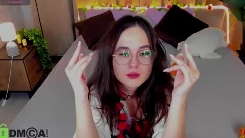 leylamirage online show from 02-12-26, 04:51