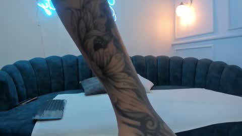 Leyla online show from 03-16-26, 11:47