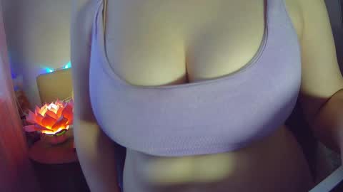 Leysun7 online show from 04-10-26, 02:22