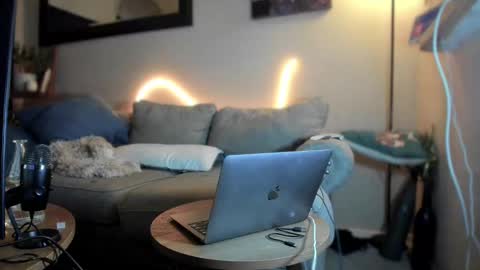 Hornystonerchick online show from 12-24-24, 12:44