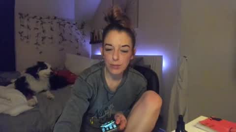 Hornystonerchick online show from 02-21-25, 05:46