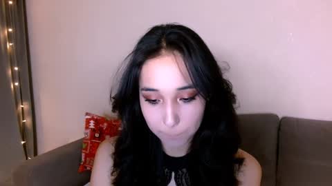 Li  online show from 01-11-25, 01:37