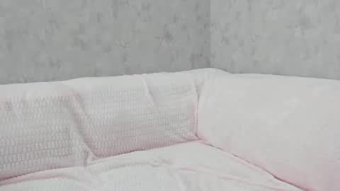 LEANNAA online show from 12-21-25, 07:15