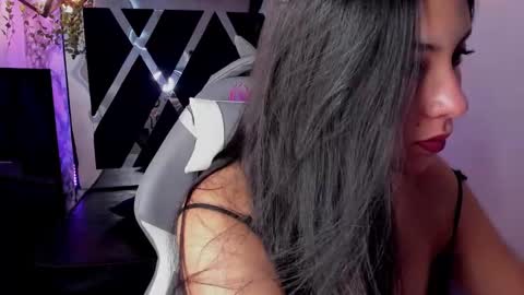 Snapshot of lia_14_ chatting on 01-15-25, 11:32 Lia online show from 01-15-25, 11:32