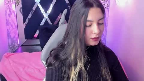 Snapshot of lia_14_ chatting on 02-01-25, 02:24 Lia online show from 02-01-25, 02:24