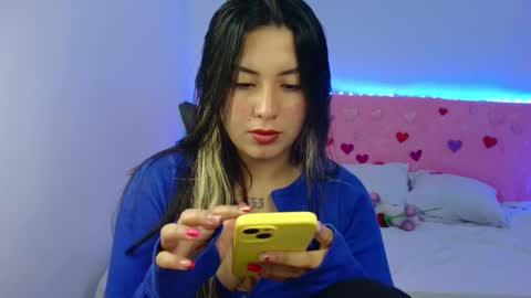 Snapshot of lia_14_ chatting on 02-20-25, 02:02 Lia online show from 02-20-25, 02:02