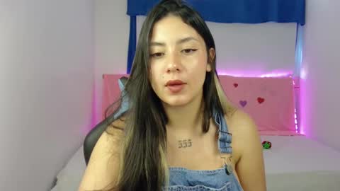 Snapshot of lia_14_ chatting on 02-23-25, 07:49 Lia online show from 02-23-25, 07:49