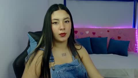 Snapshot of lia_14_ chatting on 02-26-25, 02:36 Lia online show from 02-26-25, 02:36