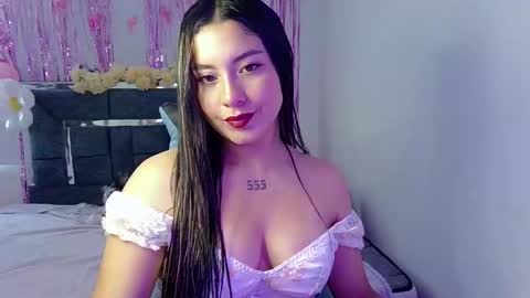 Snapshot of lia_14_ chatting on 10-04-25, 04:27 Lia online show from 10-04-25, 04:27