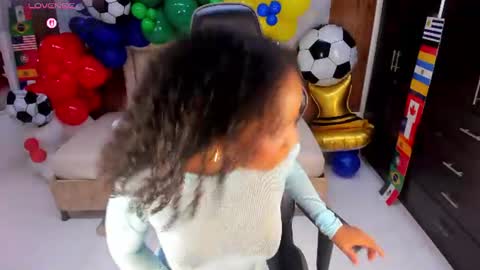 Snapshot of lia_16_ chatting on 06-27-26, 11:04 lia_16_ online show from 06-27-26, 11:04