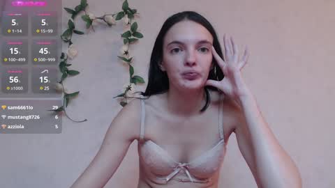 Snapshot of lia__meow chatting on 12-01-24, 07:47 Lia online show from 12-01-24, 07:47