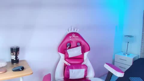 Lia  online show from 01-11-26, 03:44