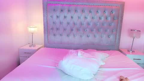 Lia  online show from 03-06-26, 04:09