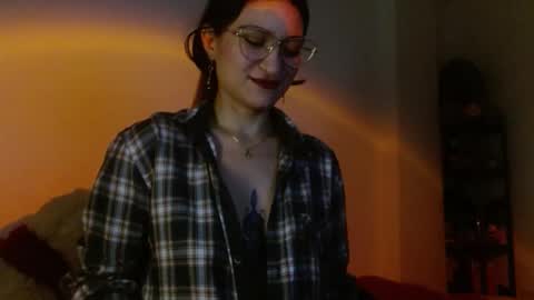 liliana online show from 03-21-26, 06:51