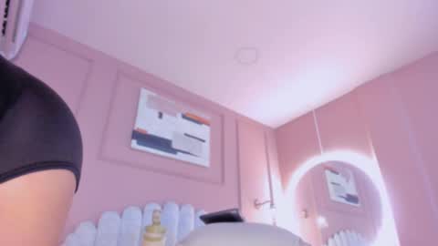 Snapshot of lia_ass chatting on 01-24-25, 01:25 Liss 3 online show from 01-24-25, 01:25