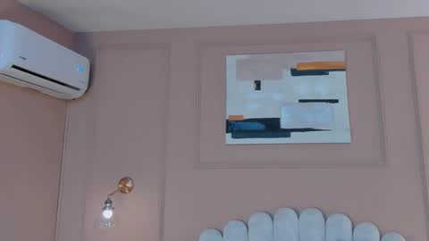 Snapshot of lia_ass chatting on 02-26-25, 10:15 Liss 3 online show from 02-26-25, 10:15