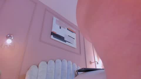 Snapshot of lia_ass chatting on 02-26-25, 04:24 Liss 3 online show from 02-26-25, 04:24