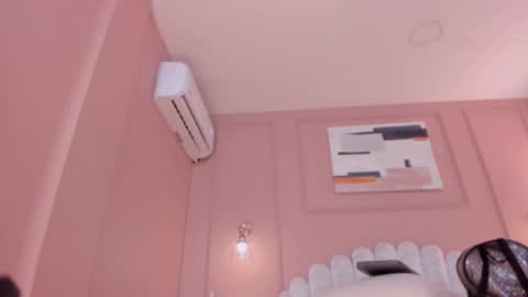 Snapshot of lia_ass chatting on 09-17-25, 10:17 Liss 3 online show from 09-17-25, 10:17