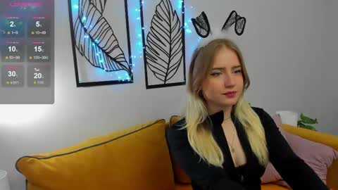 Lia online show from 05-06-26, 01:57