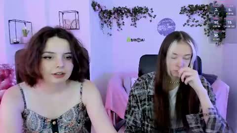 Snapshot of lia_dream_ chatting on 06-27-26, 08:19 lia_dream_ online show from 06-27-26, 08:19
