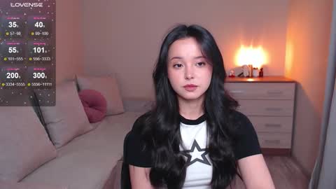 Snapshot of lia_hetty chatting on 10-06-25, 02:25 L I A online show from 10-06-25, 02:25