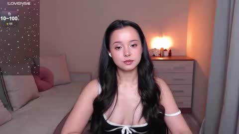 Snapshot of lia_hetty chatting on 10-11-25, 05:00 L I A online show from 10-11-25, 05:00