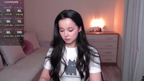 Snapshot of lia_hetty chatting on 11-14-25, 01:21 L I A online show from 11-14-25, 01:21