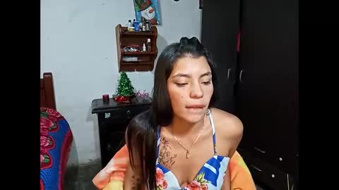 Snapshot of lia_hottie chatting on 12-18-24, 10:19 Lia online show from 12-18-24, 10:19