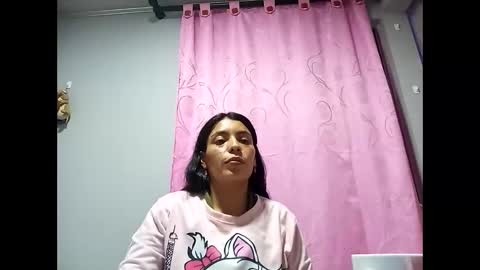 Snapshot of lia_hottie chatting on 01-17-25, 05:42 Lia online show from 01-17-25, 05:42