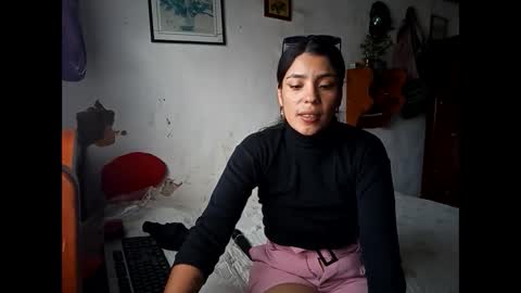 Snapshot of lia_hottie chatting on 02-28-25, 08:50 Lia online show from 02-28-25, 08:50