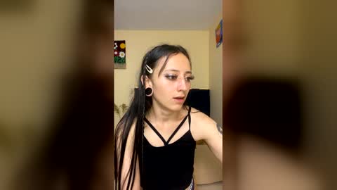 Little Queen Lia  online show from 01-13-26, 12:27