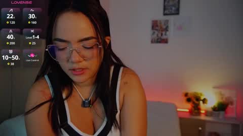 Snapshot of lia_russo_ chatting on 09-23-25, 01:14 Lia online show from 09-23-25, 01:14