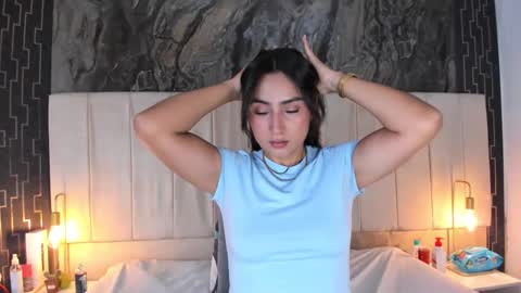 lia_sofiia online show from 12-23-25, 09:40