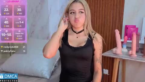 Snapshot of lia_summer1 chatting on 09-08-25, 07:13 lia summer1 online show from 09-08-25, 07:13