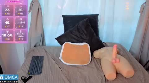 Snapshot of lia_summer1 chatting on 11-12-25, 07:13 lia summer1 online show from 11-12-25, 07:13