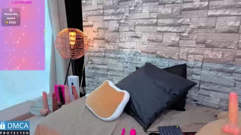 Snapshot of lia_summer1 chatting on 11-19-25, 07:14 lia summer1 online show from 11-19-25, 07:14