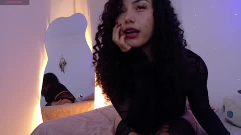 Lia online show from 04-13-26, 11:21