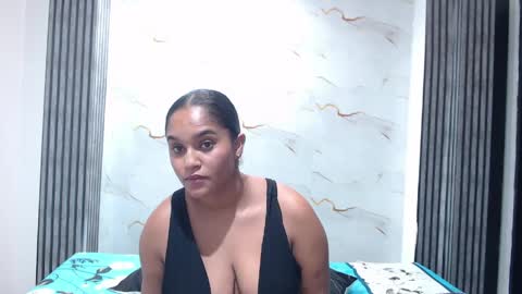 liaa_cams online show from 06-09-26, 02:45