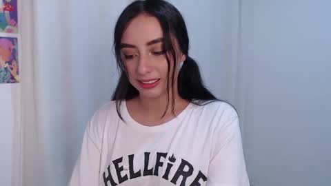   lia  online show from 06-11-26, 02:53
