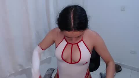 Snapshot of liaa_cute_ chatting on 06-14-26, 03:08 lia online show from 06-14-26, 03:08