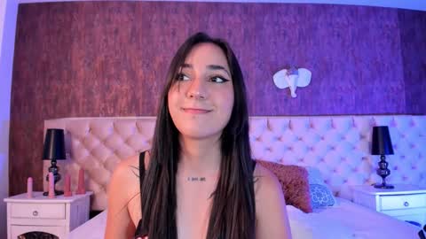 Snapshot of liaaturner chatting on 09-17-25, 08:32 liaa turner online show from 09-17-25, 08:32